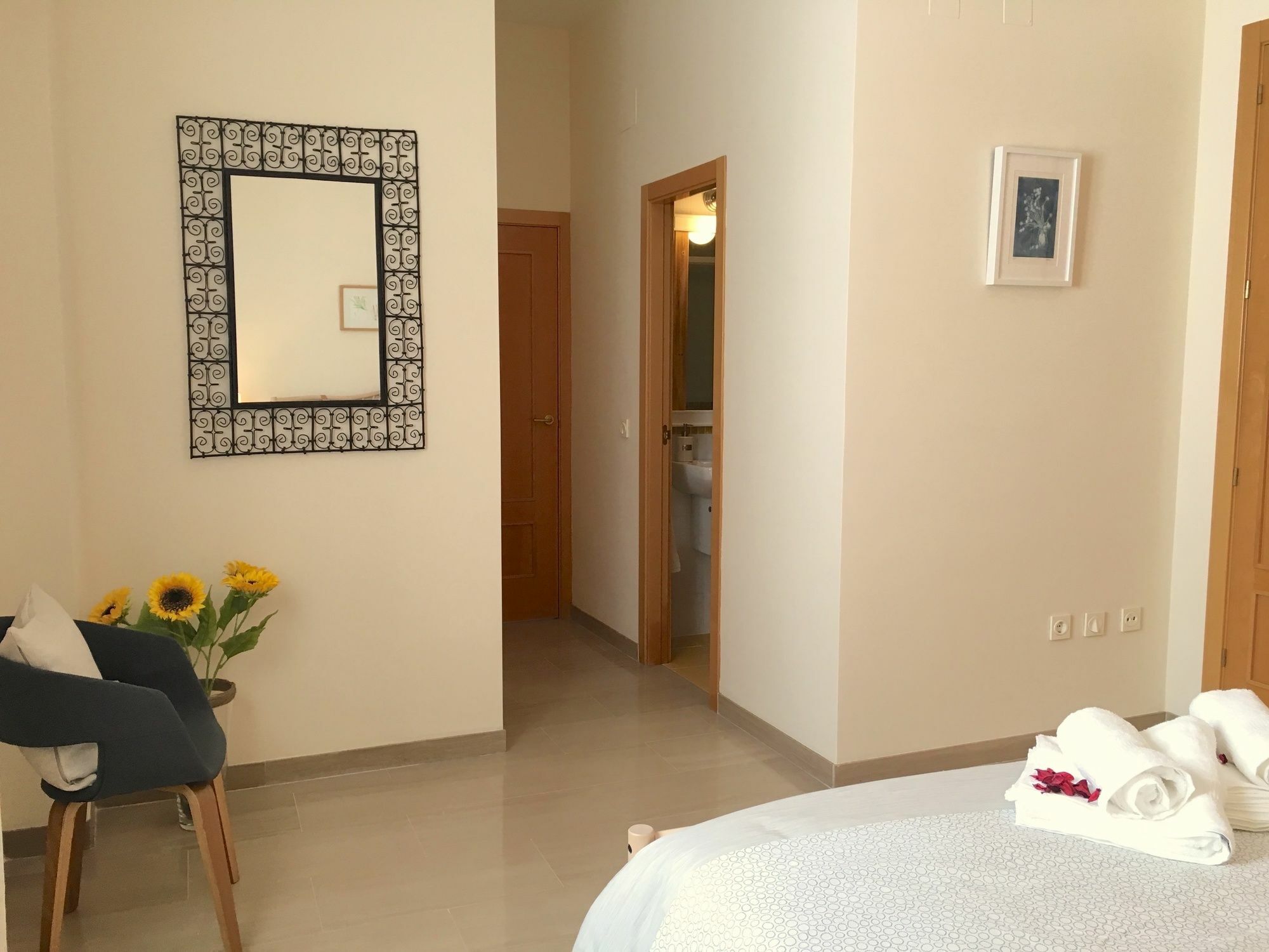Teodosio Apartment Free Parking & Central Ac 塞维利亚 外观 照片